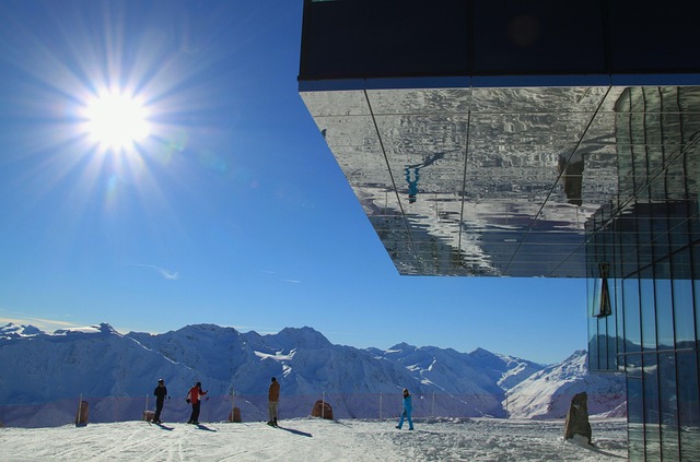 Billig skiferie med børn: Guide til familievenlige priser